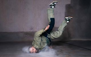 Theatertournee Runner met vijf collega's van de Waag